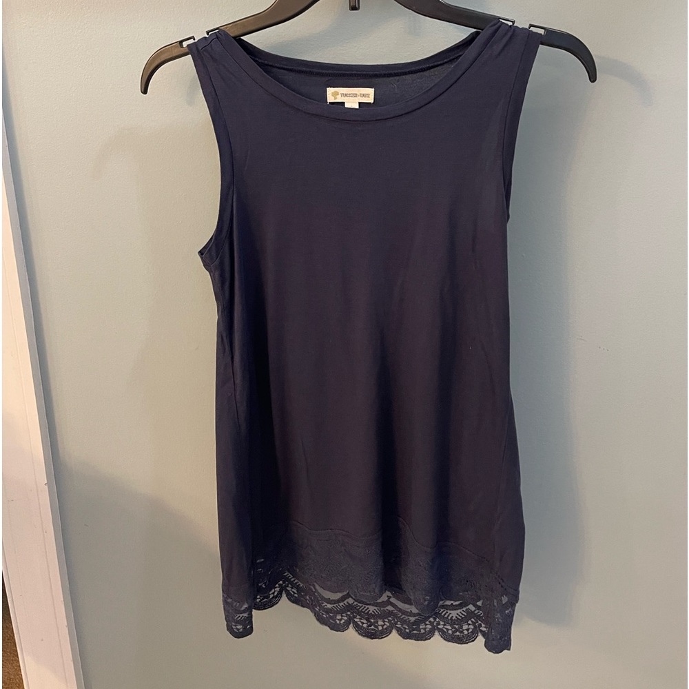 TUCKER+TATE Navy Blue Lace Tee, Size L